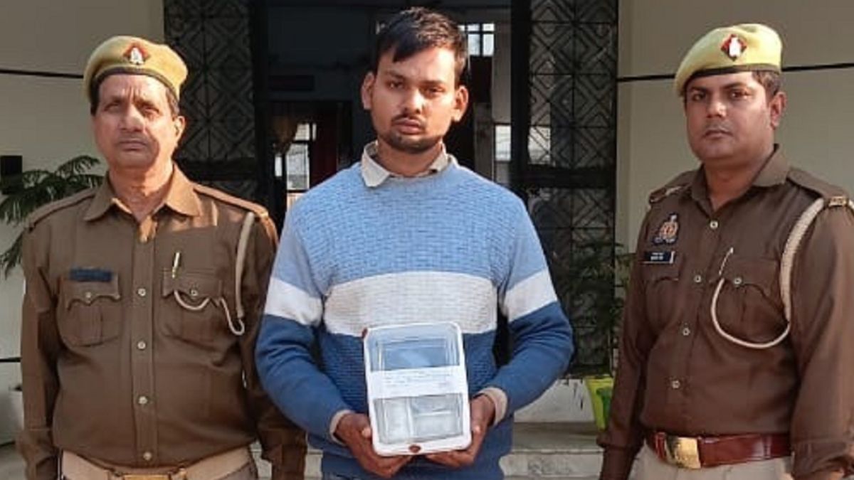 gold bangle and bracelet thief arrested in indirapuram