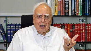 कपिल सिब्ब्ल के बिहार के लिए स्पेशल ट्रेन वाले सवाल पर रेल मंत्रालय का जवाब (फाइल फोटो)
