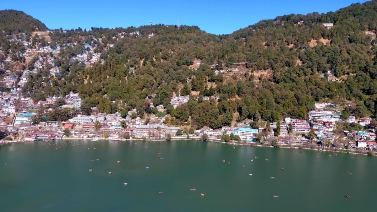 2000 tourists reached nainital in pleasant weather