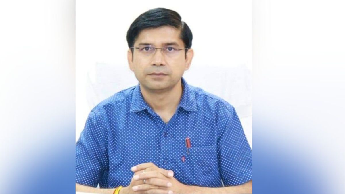 sambhal chakbandi news dm orders report from 31 lekhpals on negligence