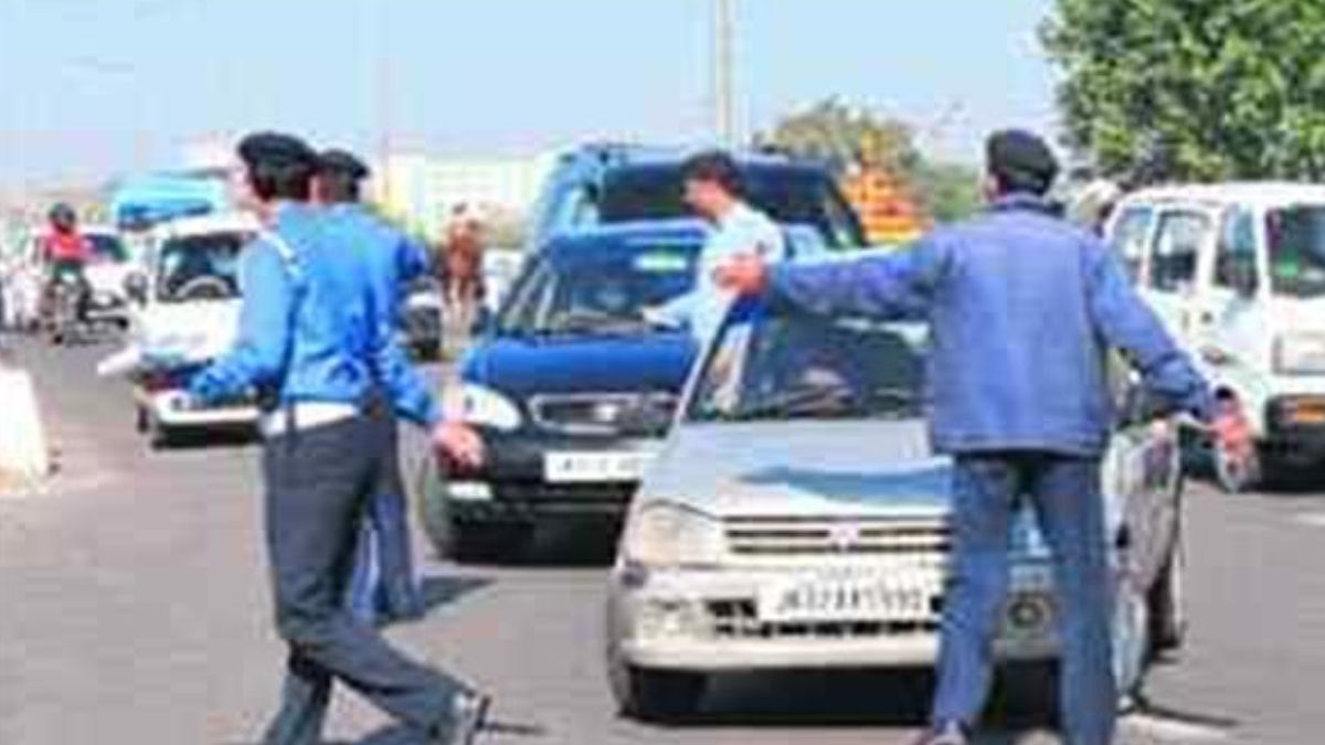 jammu kashmir bye elections traffic police issues advisory diverts several routes avoid travelling on these routes