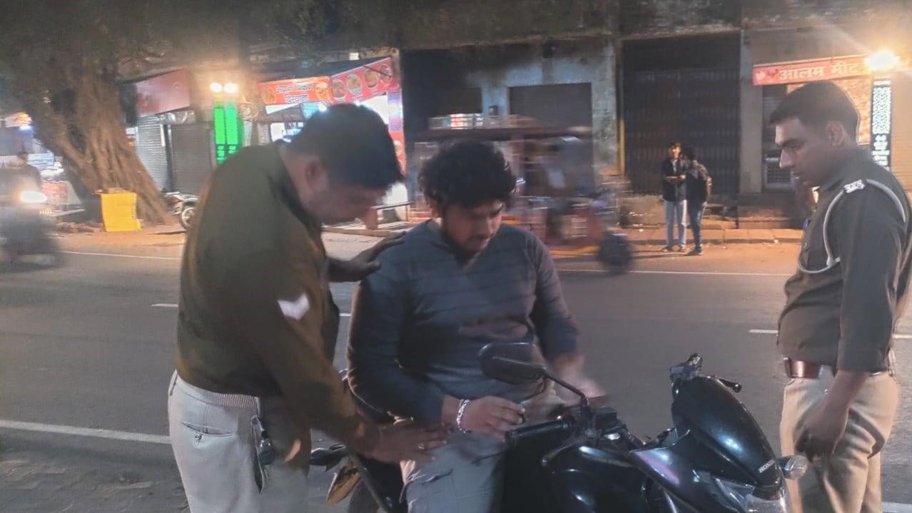 amroha police alert after red fort blast vehicle checks intensified