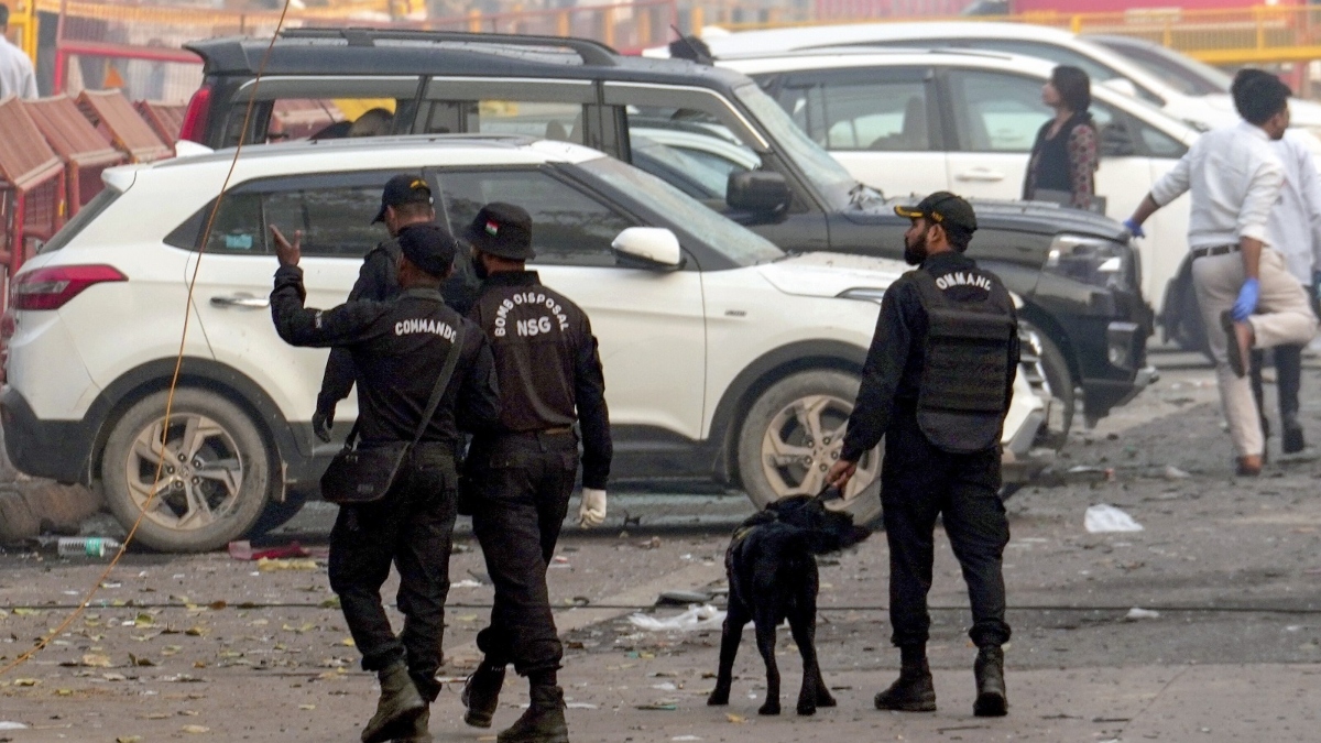 delhi blast nia will investigate i20 blast case amit shah home ministry took decision