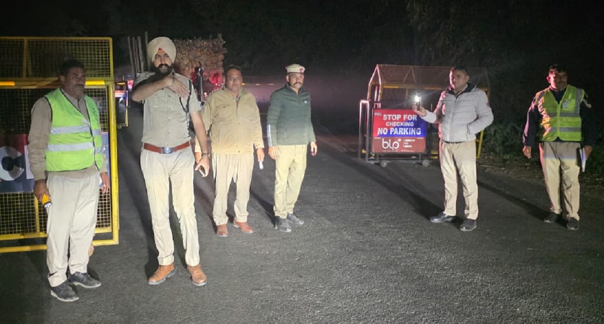panchkula police alert after delhi blast border sealed vehicle checks