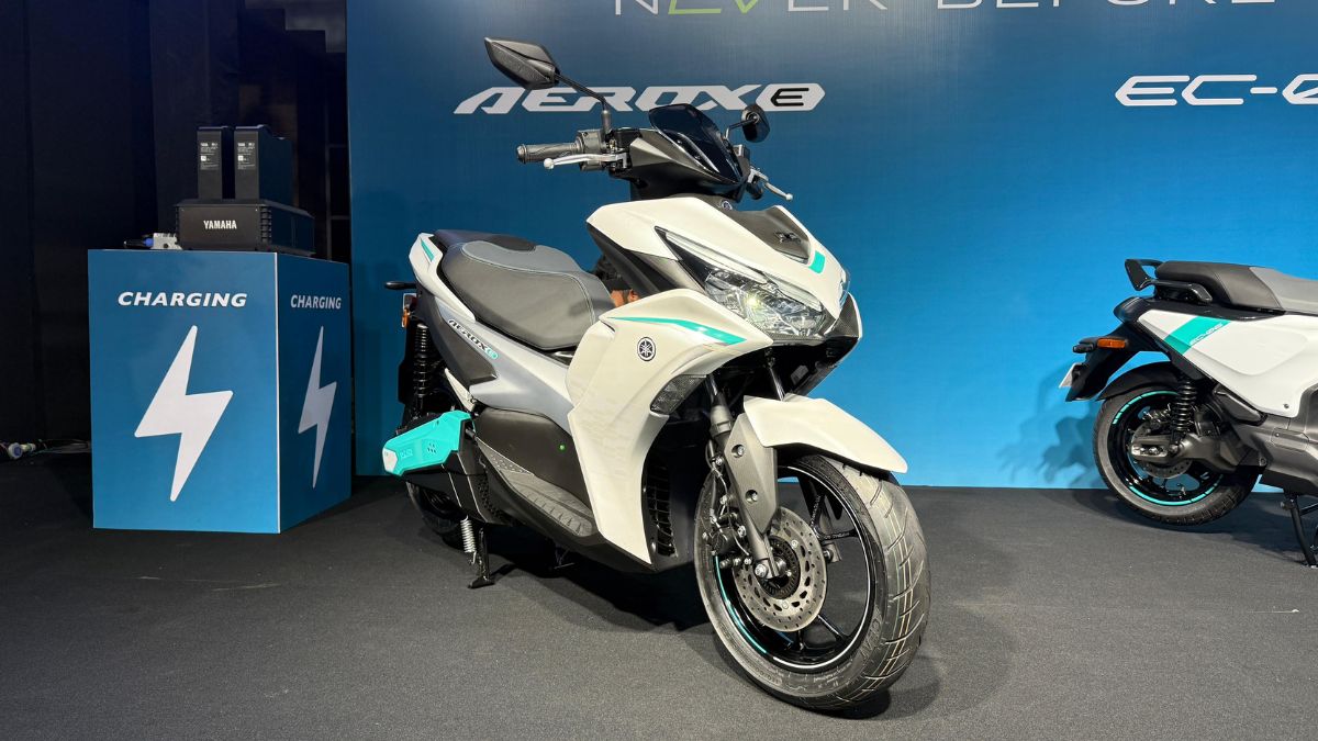 yamahas first electric scooter aerox e and ec06 unveil 106 km range on a single charge