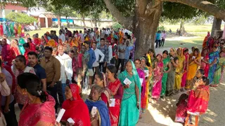 Bihar vidhan sabha chunav 2025 LIVE News Updates मतदान के लिए लगी लंबी कतार। जागरण