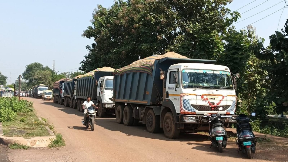 odisha illegal mining crackdown 56 vehicles seized near baitarani river