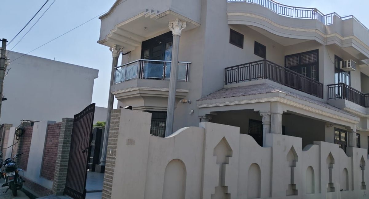 delhi bomb blast family travels to retrieve injured harshul