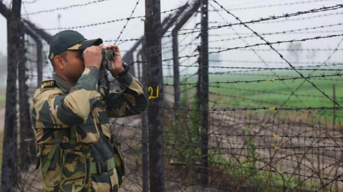 alert sounded on pakistan border after delhi blast jammu and kashmir security