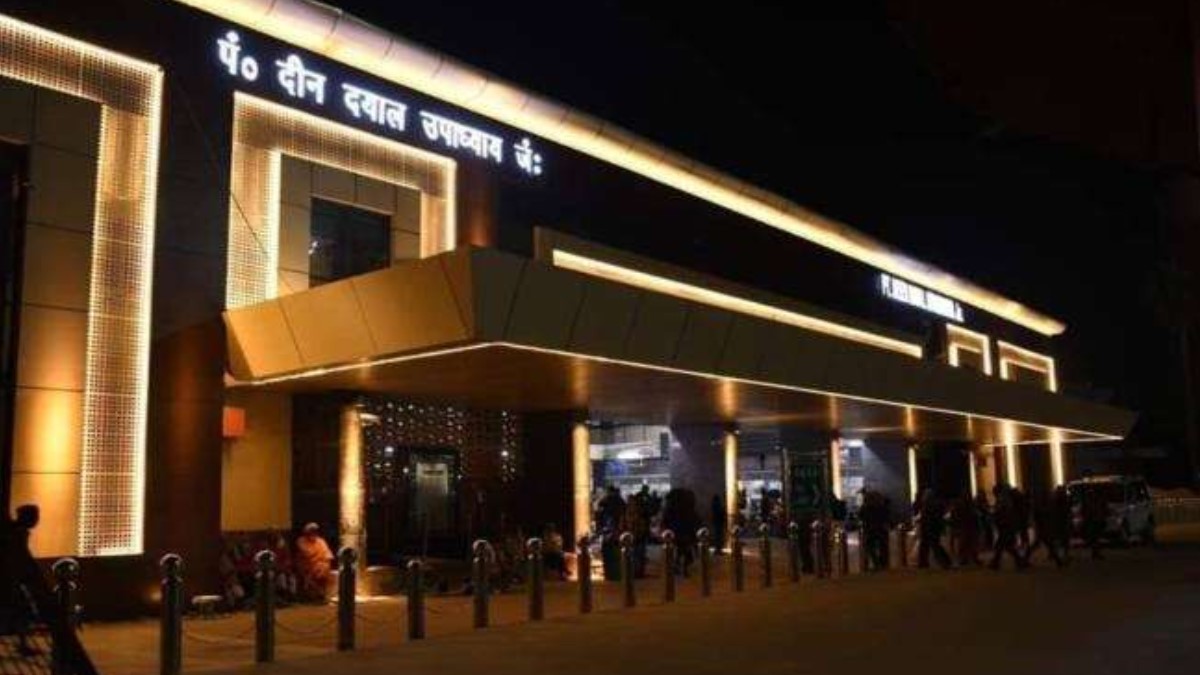 security beefed up at puducherry junction in view of delhi bomb blast and bihar elections