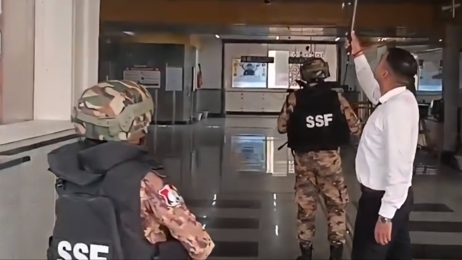 agra security increased after delhi blast city divided into 17 sectors