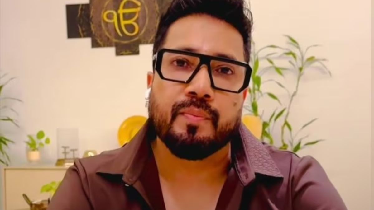 mika singh cancels his show post tragedy of delhi car blast