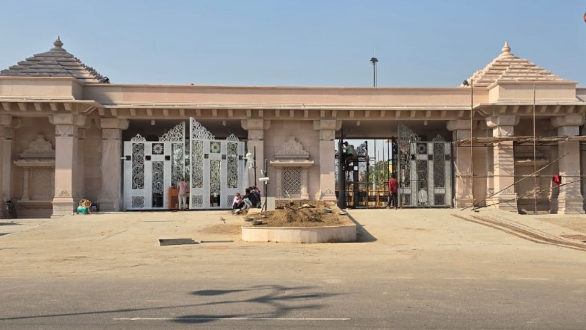 construction of boundary wall will continue in ayodhya despite preparation of flag hoisting by pm narendra modi