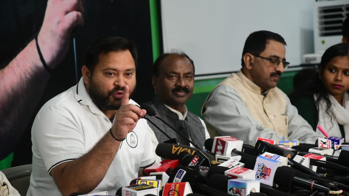 bihar politics tejashwi yadav claims new government on november 18