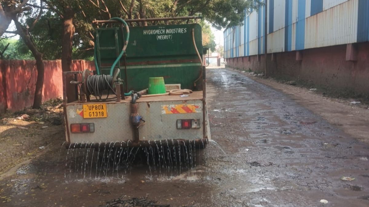 agra city air quality deteriorates aqi reaches 236