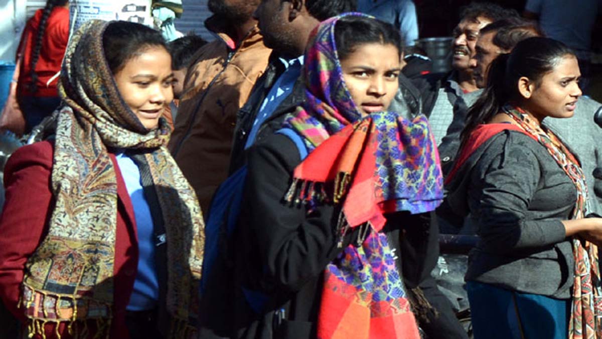 bihar weather update imd alert for severe cold and fog in mornings see weather forecast for bihar bhagalpur purnia banka munger lakhisarai katihar madhepura kishanganj supaul and saharsa