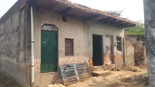 फतेहपुर तगा गांव में इमाम का मकान, जिसे डॉ. मुजम्मिल ने किराए पर लेकर विस्फोटक इकट्ठा किया। जागरण