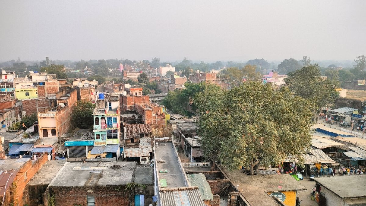 garhwa air pollution aqi exceeds 110 in ramna health concerns rise