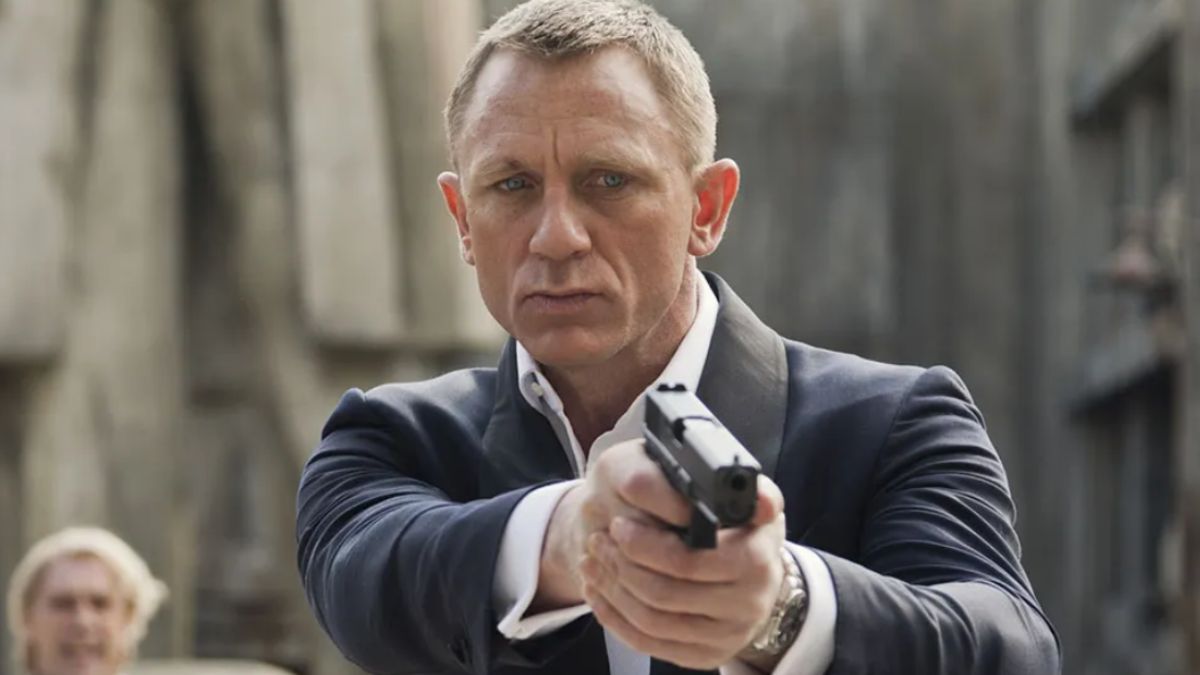 james bond birthdate and place revealed by his passport which is shared by 007