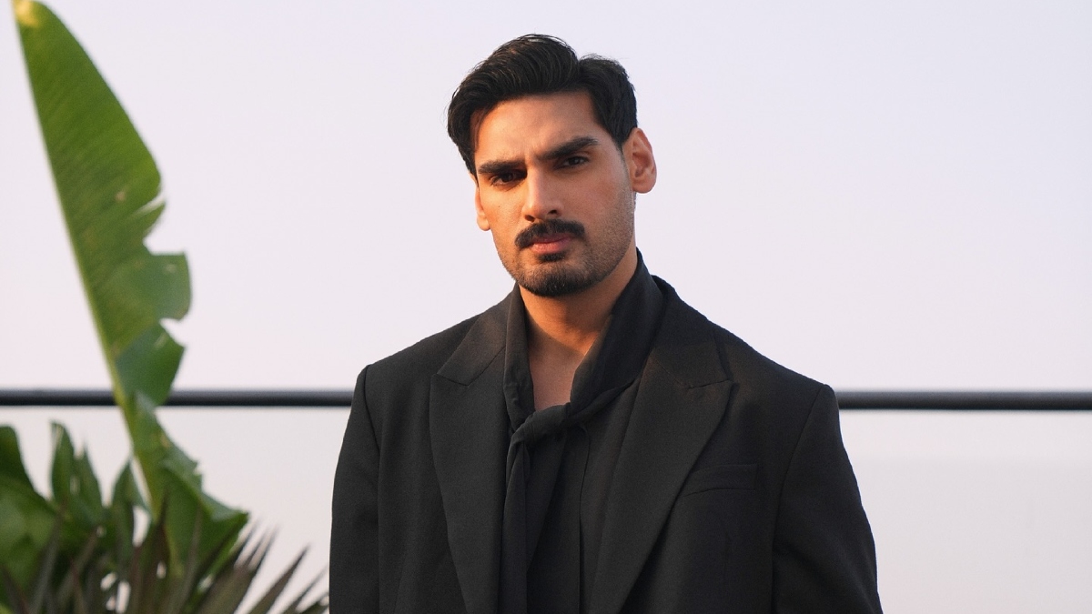 ahan shetty team react on his dating rumors with bigg boss fame jiya shankar