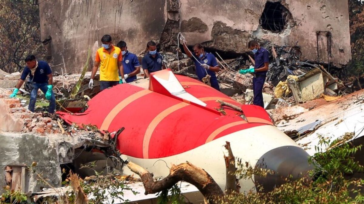 air india plane crash supreme court seeks response on pilot blame