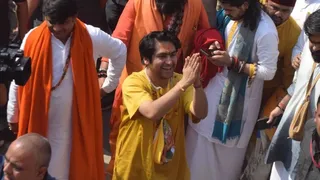 सनातन एकता पदयात्रा में शामिल आचार्य धीरेंद्र कृष्ण शास्त्री।