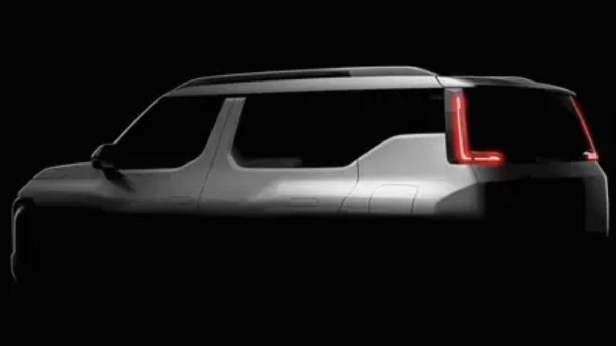 kia syros electric suv spied charging india launch likely in 2026