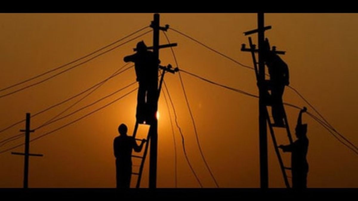 lucknow power news mvunl will operate 56 vans in lucknow for smooth and uninterrupted power supply