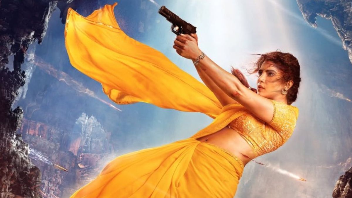 priyanka chopra unveils her first look as mandakini in ssrajamouli mahesh babu upcoming movie globetrotter