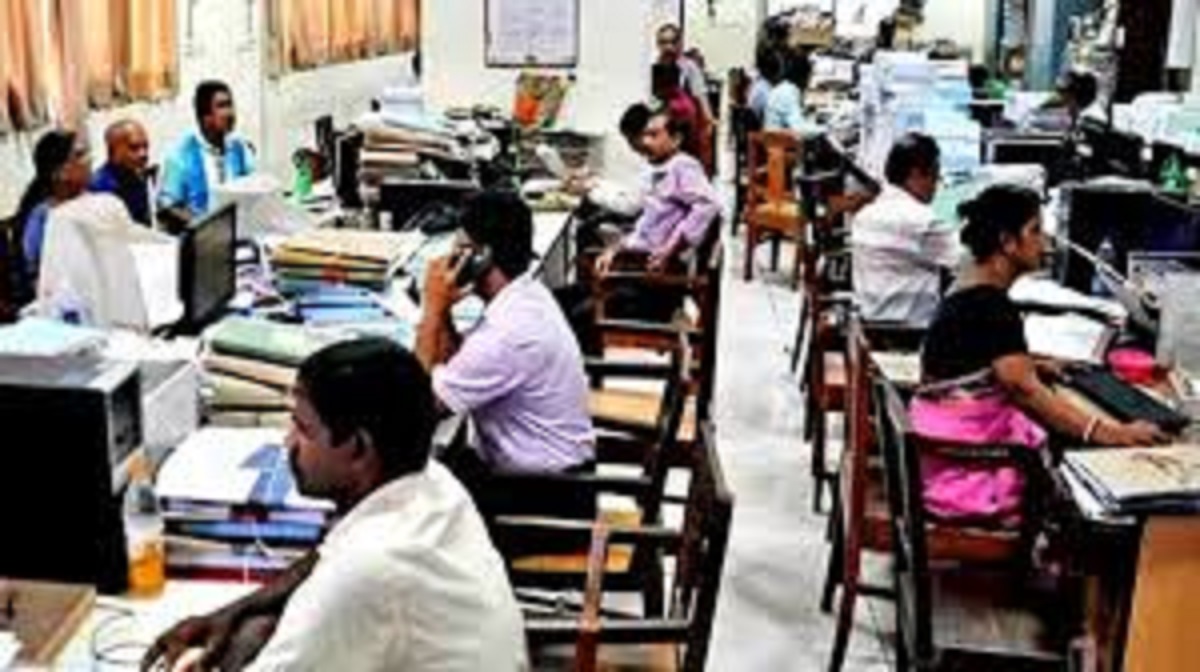 high court upholds cat order chandigarh employees to be regularized