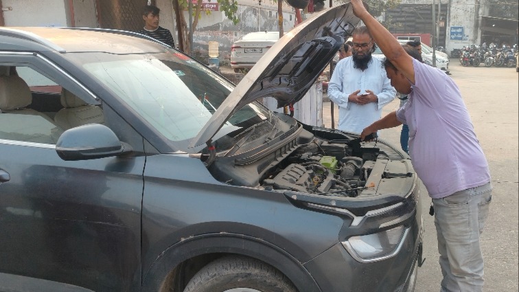 delhi parking security tightened after blast vehicle checks records