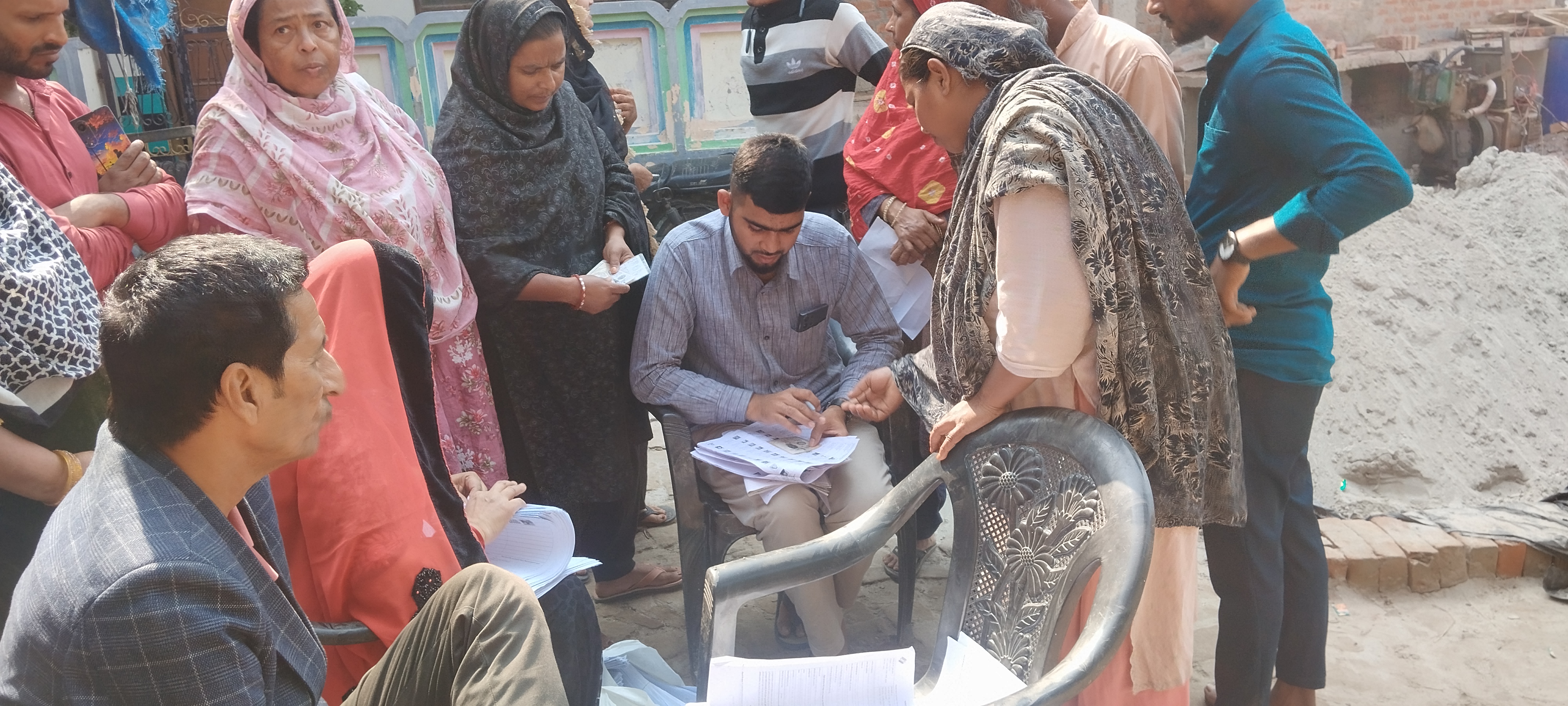 up voter list update blo not delivering forms voters frustrated