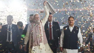 बीजेपी मुख्यालय पर पीएम मोदी।