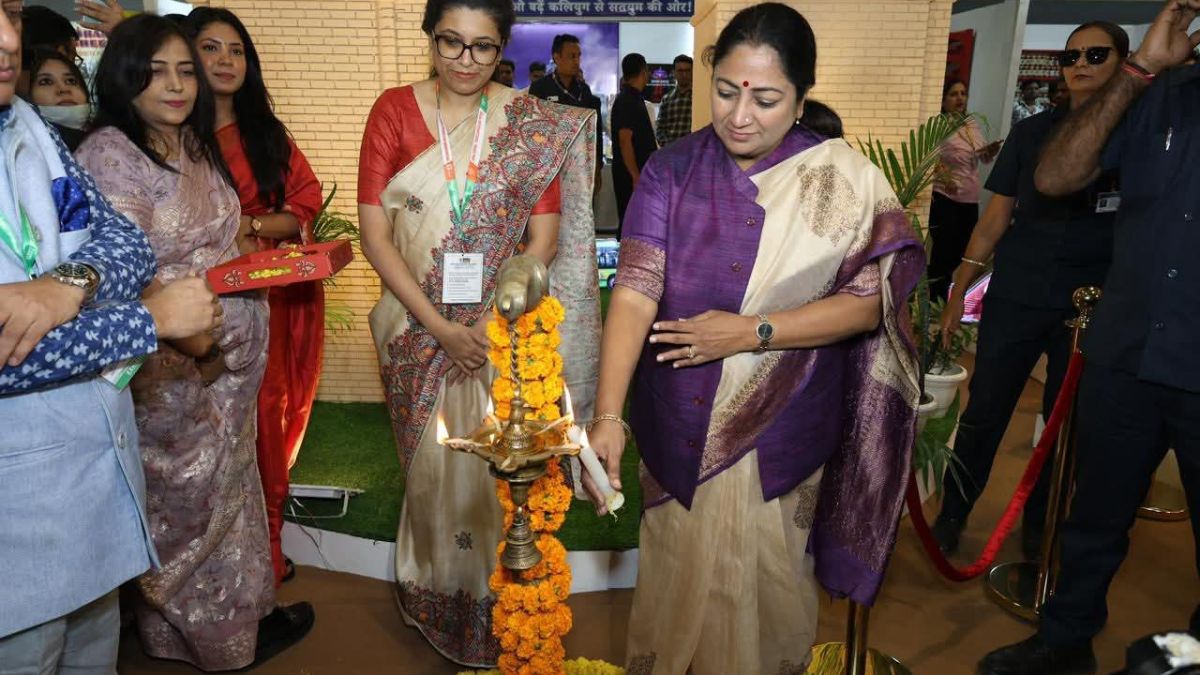 iitf 2025 inaugurated by cm rekha gupta trade fair highlights