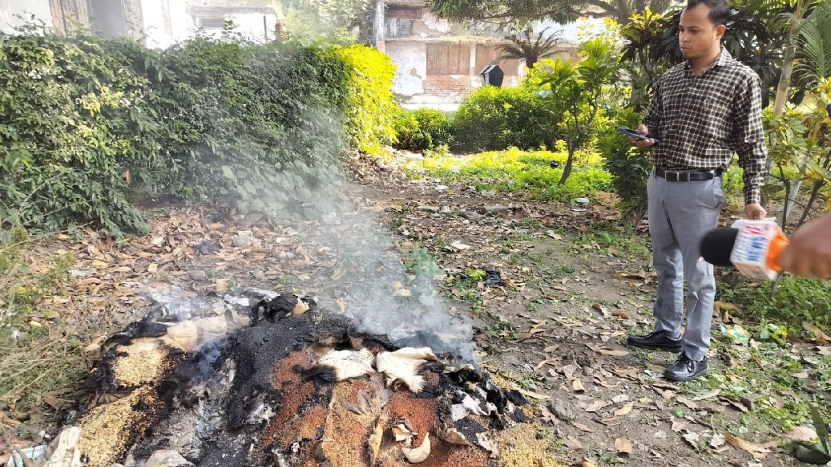 burningofgovernmentseedscausedastirthesilenceofthehorticulturedepartmentofficialsincreasedsuspicion