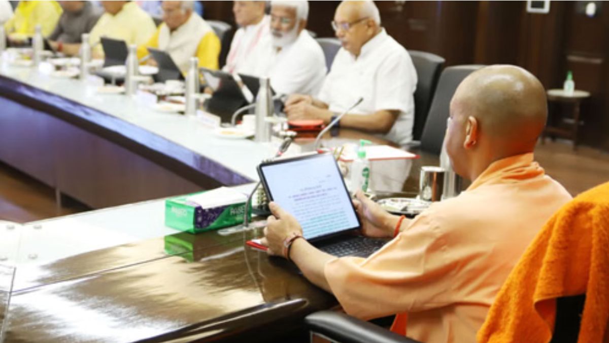 up cabinet yogi adityanath cabinet approved new transfer policy for teachers of basic education transfers in districts