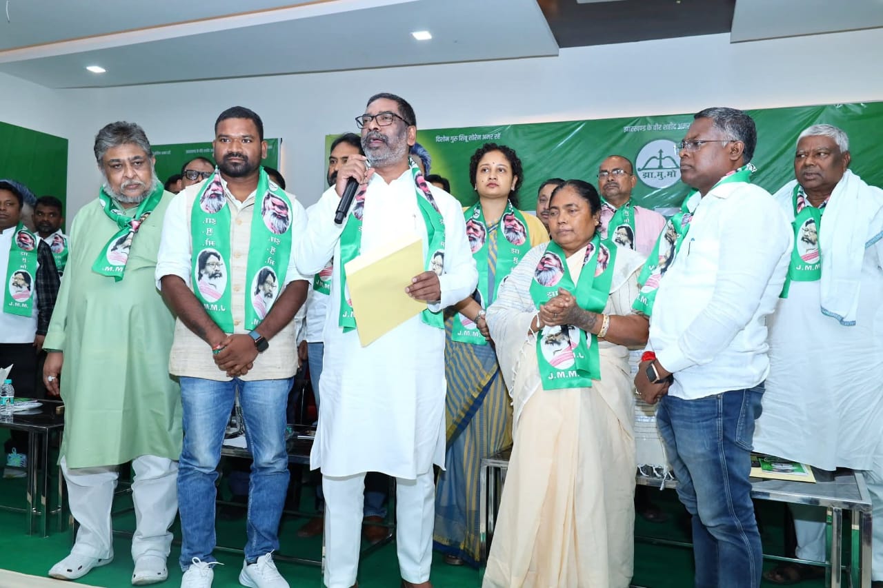 ghatsila bypoll 2025 champai challenges jmm hemants entry changes dynamics