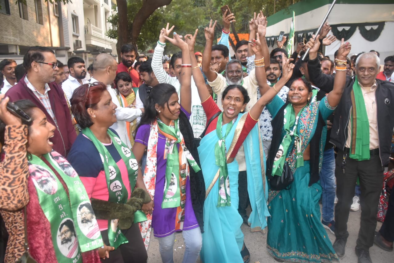 ghatshila byelection result jmms somesh soren wins bjp faces setback