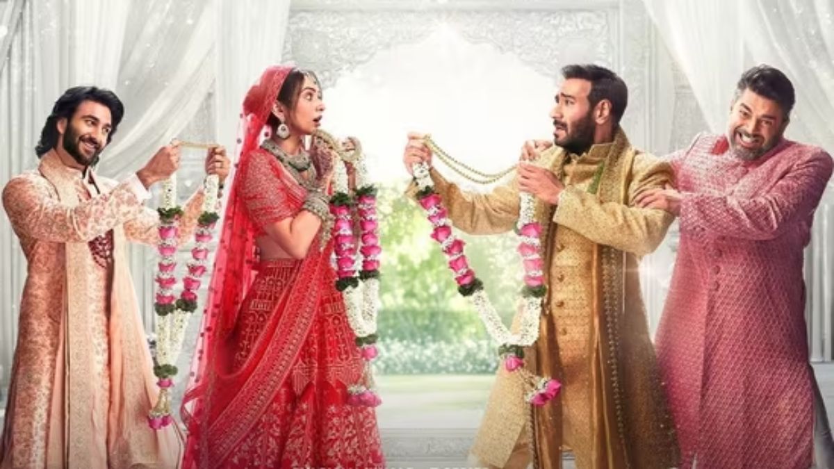 de de pyaar de box office collection day 1 ajay devgn rakulpreet singh film collects 8 crore on opening day