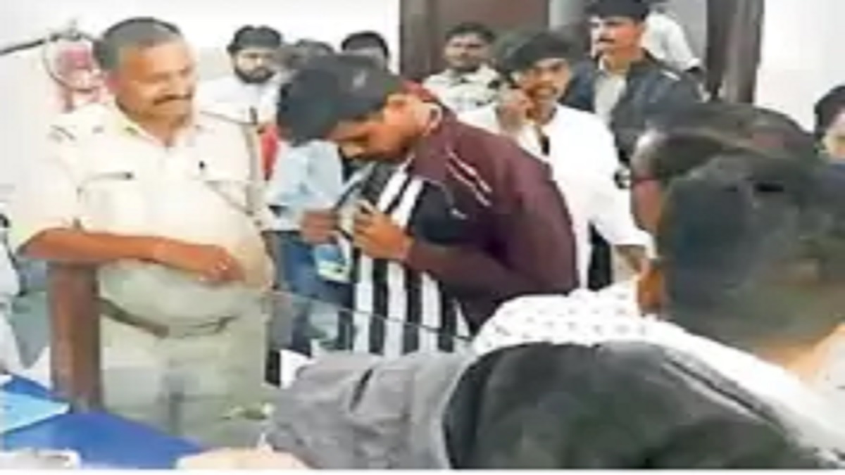 cyber fraud arrest odisha police nab accused in chas bokaro