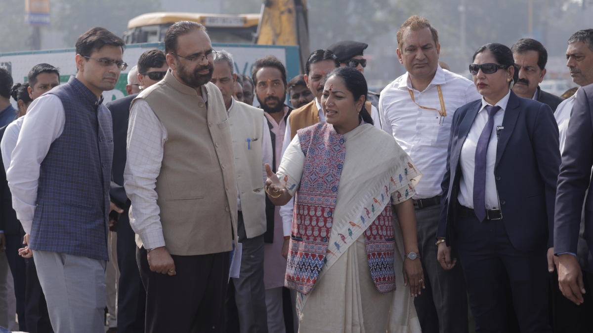 ayurvedic hospital in delhi cm assures opening in two years