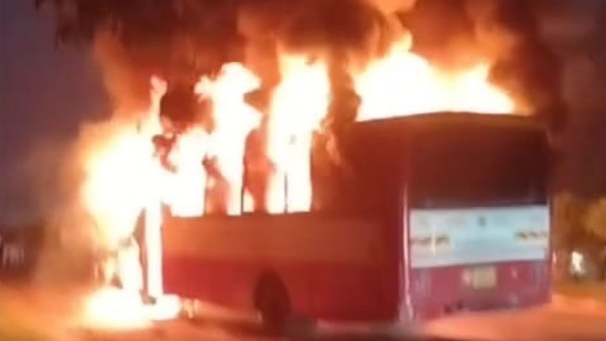 roadways bus catches fire after collision in sitapur 40 passengers safe