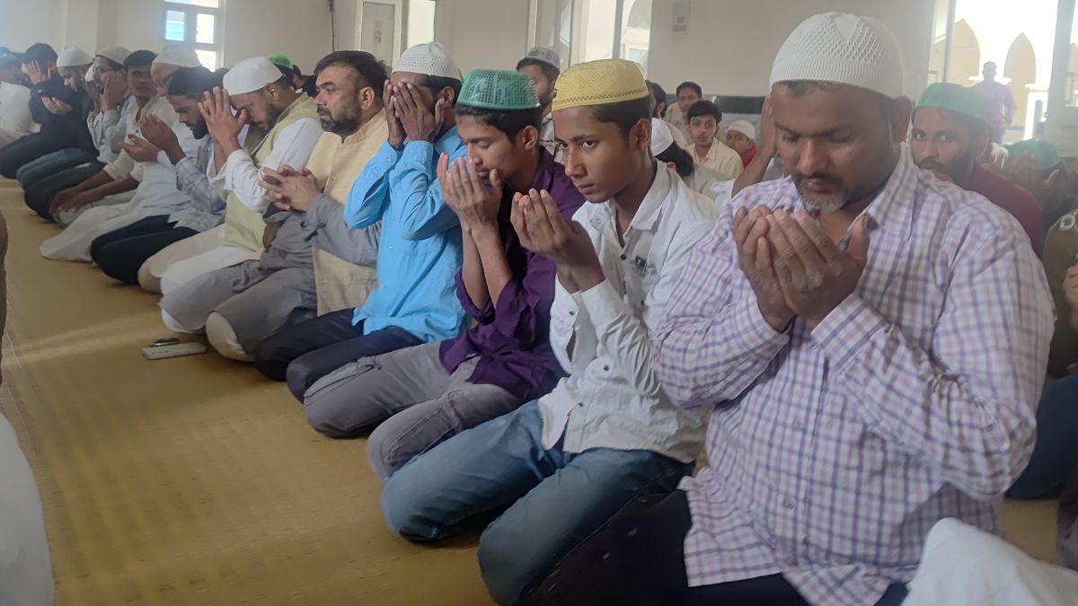 terrorism impact friday prayers at al falah mosque after imams arrest
