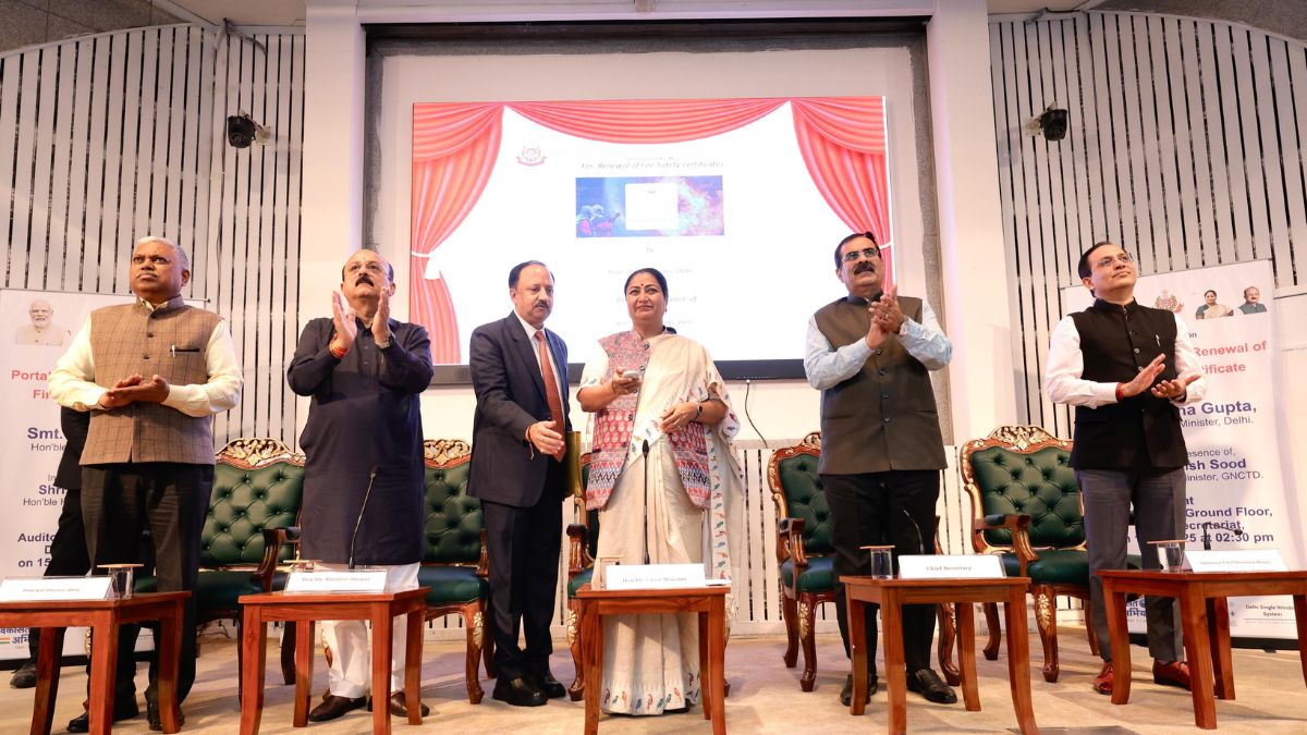 delhi fire noc renewal now fully online cm rekha gupta launches portal