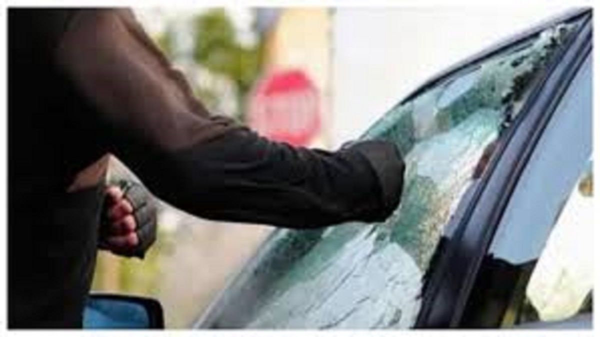 pu chandigarh laptop and purse stolen from girls car cctv footage missing