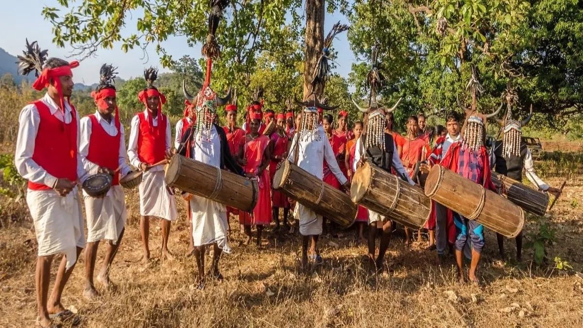 tribal rights land ownership for adivasis advocated in sonbhadra