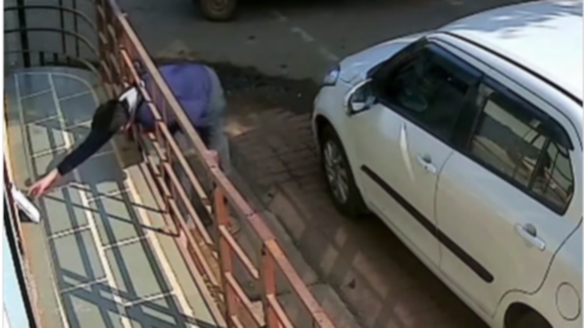 strange theft in mp car rider steals newspaper from lawyers house