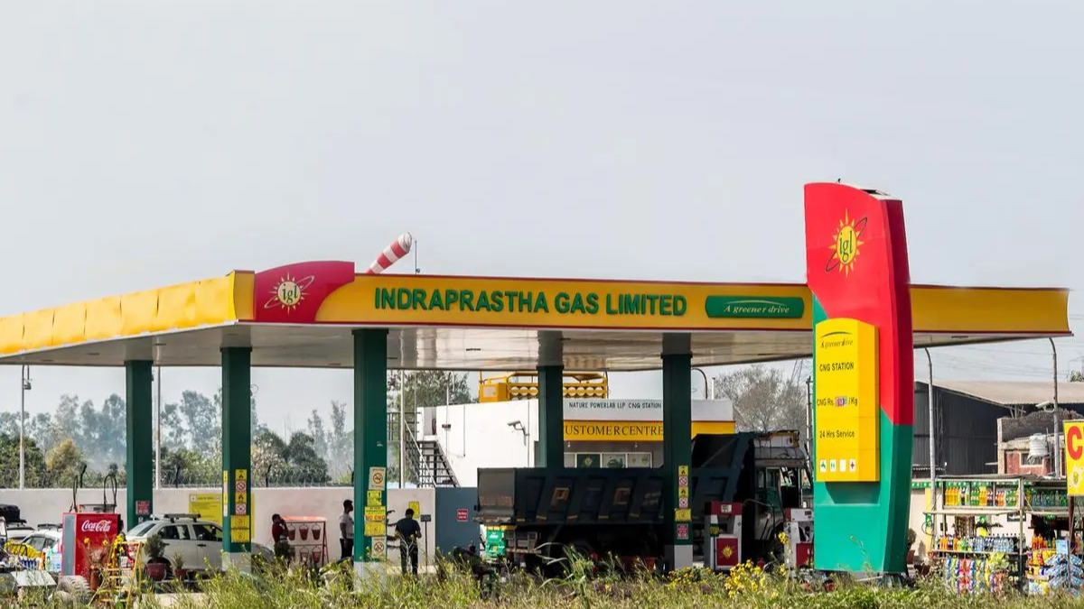 indraprastha gas limited announces cng price hike effective november 16 2025