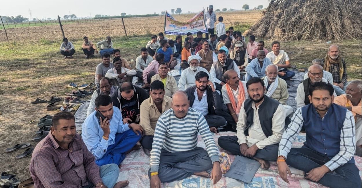 up jalaun villagers on hunger strike for road construction