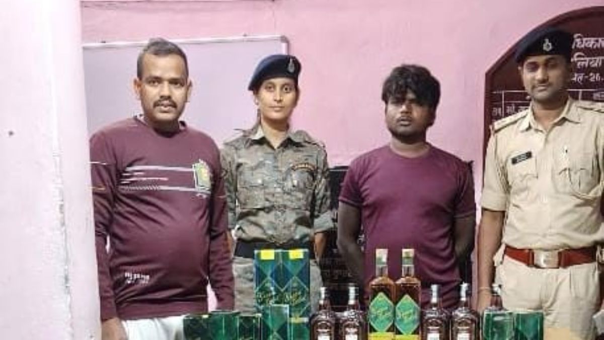 kishanganj 270 liters illicit liquor seized from pickup truck in siliguri
